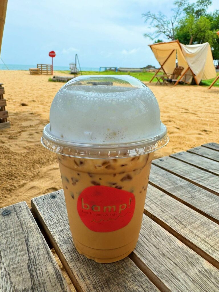 Bamp : beach & cafe ปราณบุรี bamp beach cafe2คาเฟ่