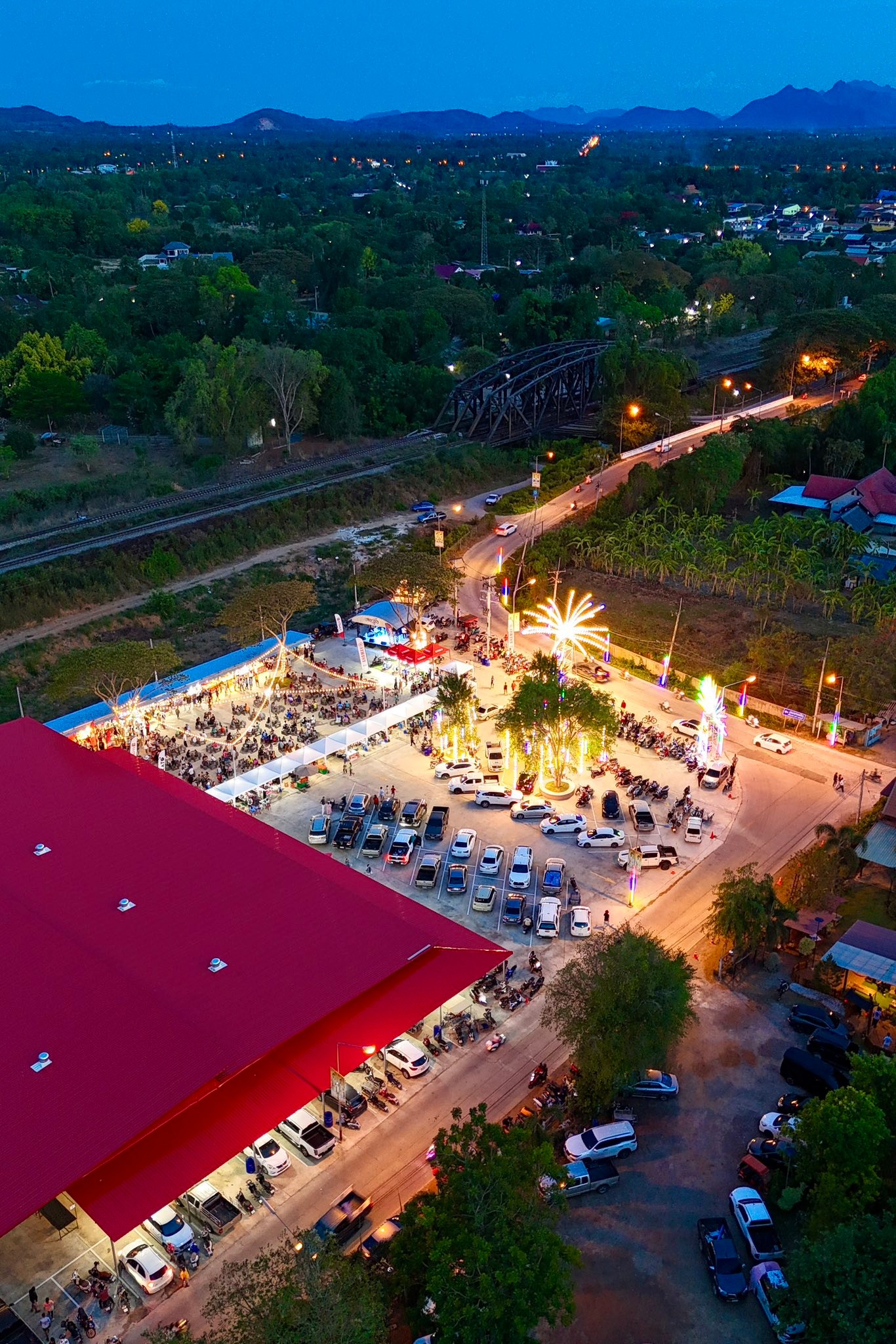 ตลาดผาสุก - ปราณบุรี