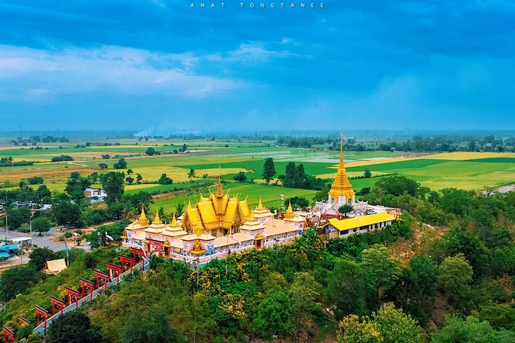 วัดเขาดิน ปราณบุรี วัดสงบกลางธรรมชาติ เสริมสิริมงคล ใกล้ชิดวิถีพุทธในชุมชนวังก์พง วัดเขาดิน กรีน