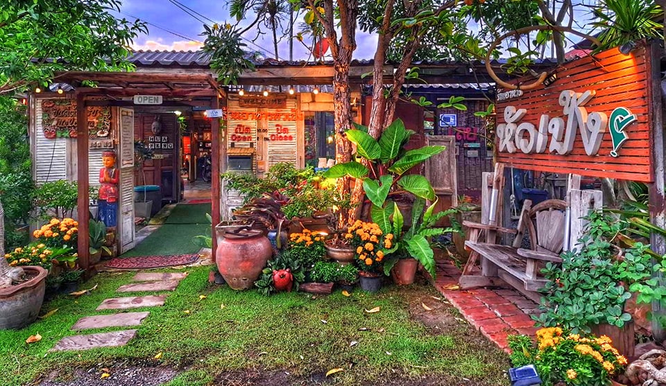 🦑🌊 หัวเป้ง ซีฟู้ด ปราณบุรี ร้านอาหารทะเลพื้นบ้านชื่อดังริมทะเลที่สายกินต้องแวะ หัวเป้ง อ่านต่อได้ที่ 2